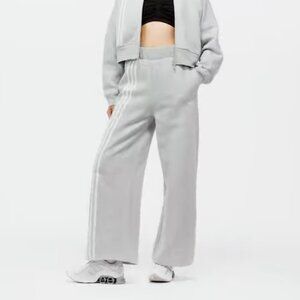 NWOT Adidas Off Placed 3-Stripes Wide Pant